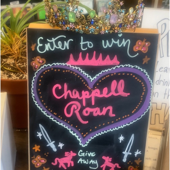 CHAPPELL ROAN MIDWEST PRINCESS TIARA DRAWING GIVEAWAY LISTENING PARTY RARE !!!! - Picture 3 of 9